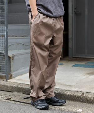 ブラウンソノタ モデル：178cm L着用