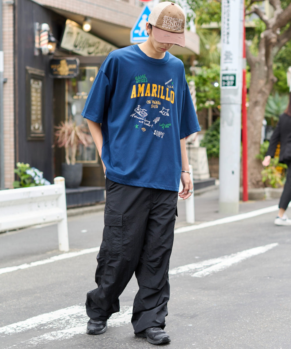 ネイビー モデル：178cm L着用