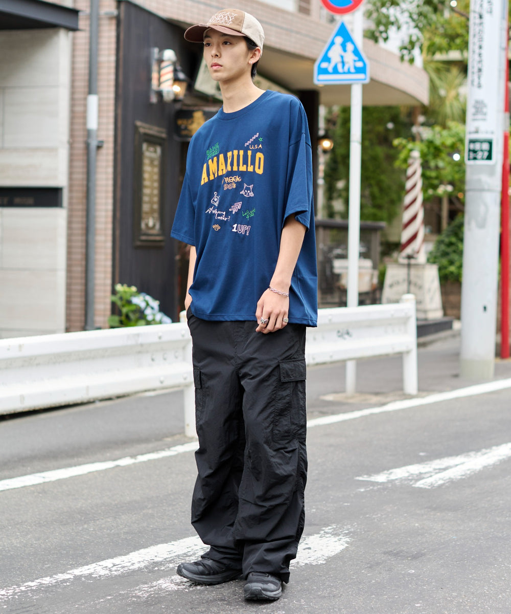 ネイビー モデル：178cm L着用