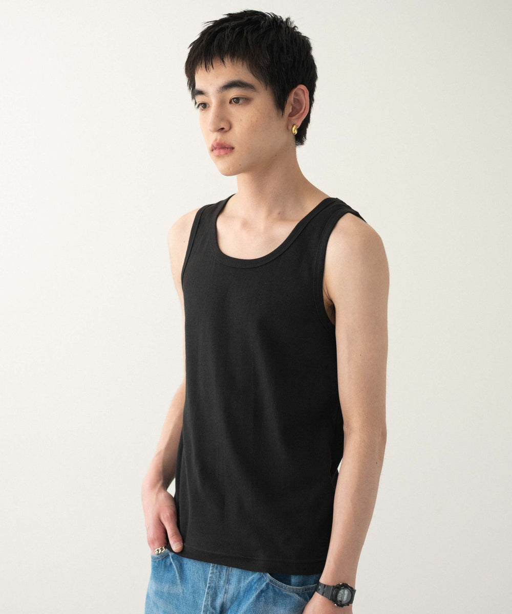 ブラック モデル：180cm L着用