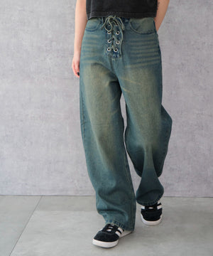 デニム中濃加工 モデル：159cm M着用