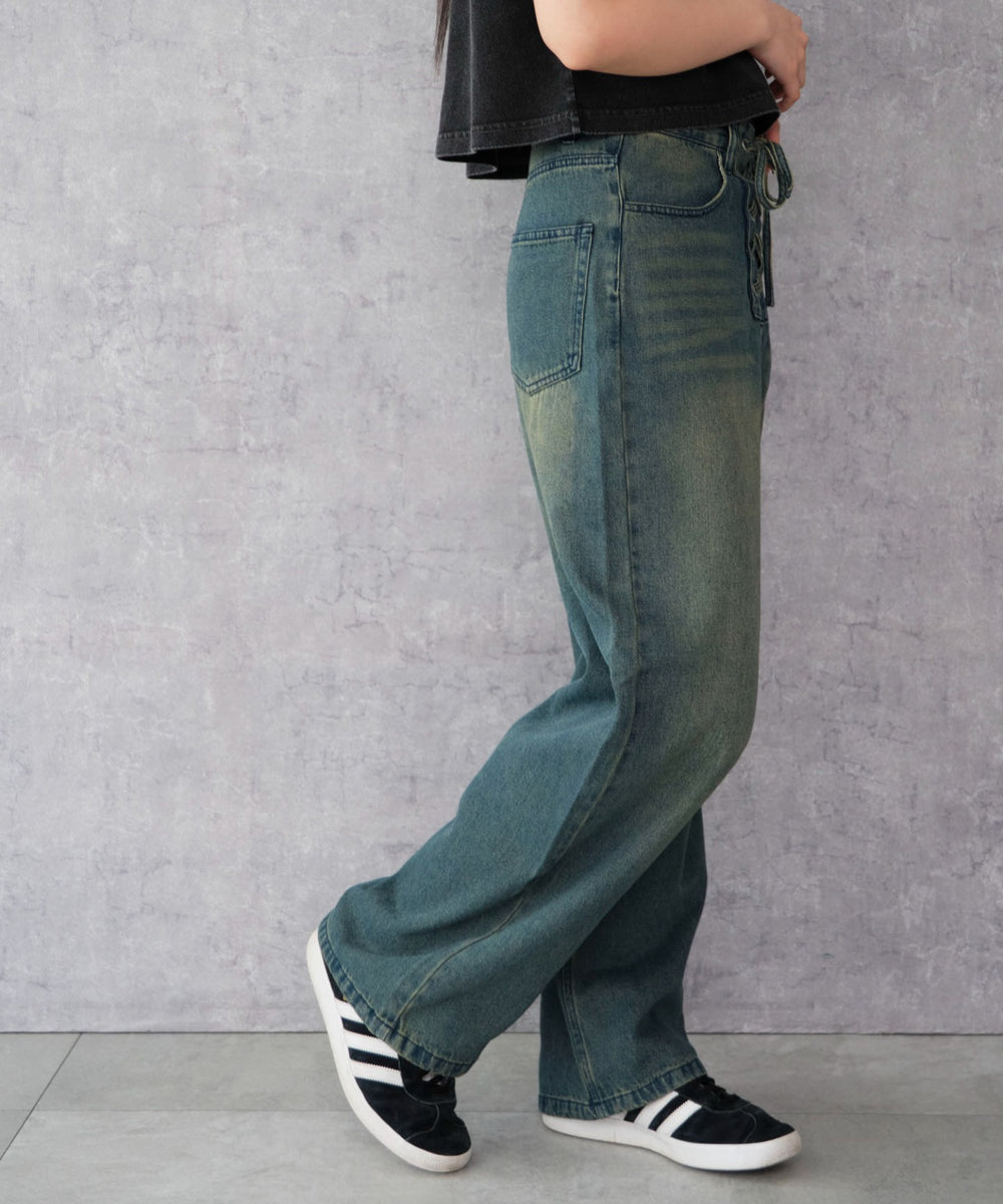 デニム中濃加工 モデル：159cm M着用