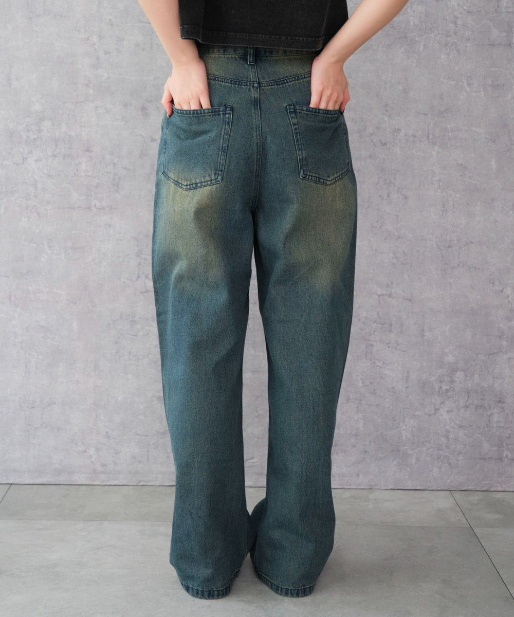 デニム中濃加工 モデル：159cm M着用
