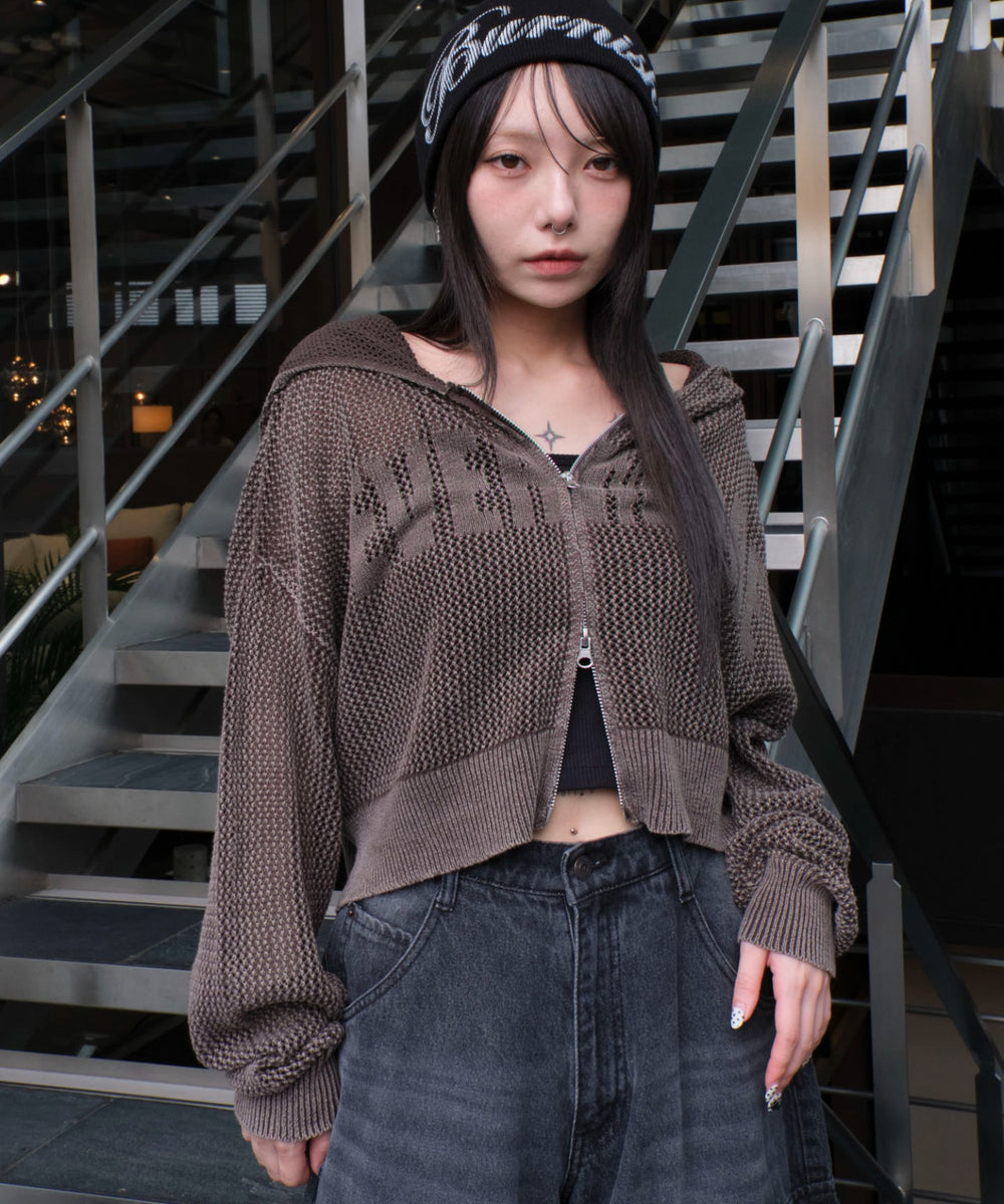 ブラウン モデル：159cm F着用