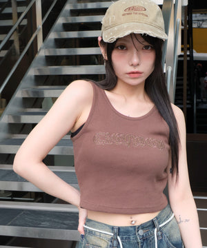 ブラウン モデル：159cm F着用