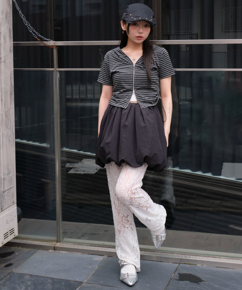 グレーボーダー モデル：159cm F着用