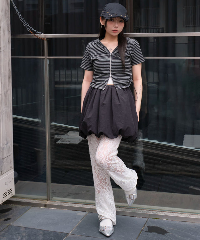 グレーボーダー モデル：159cm F着用