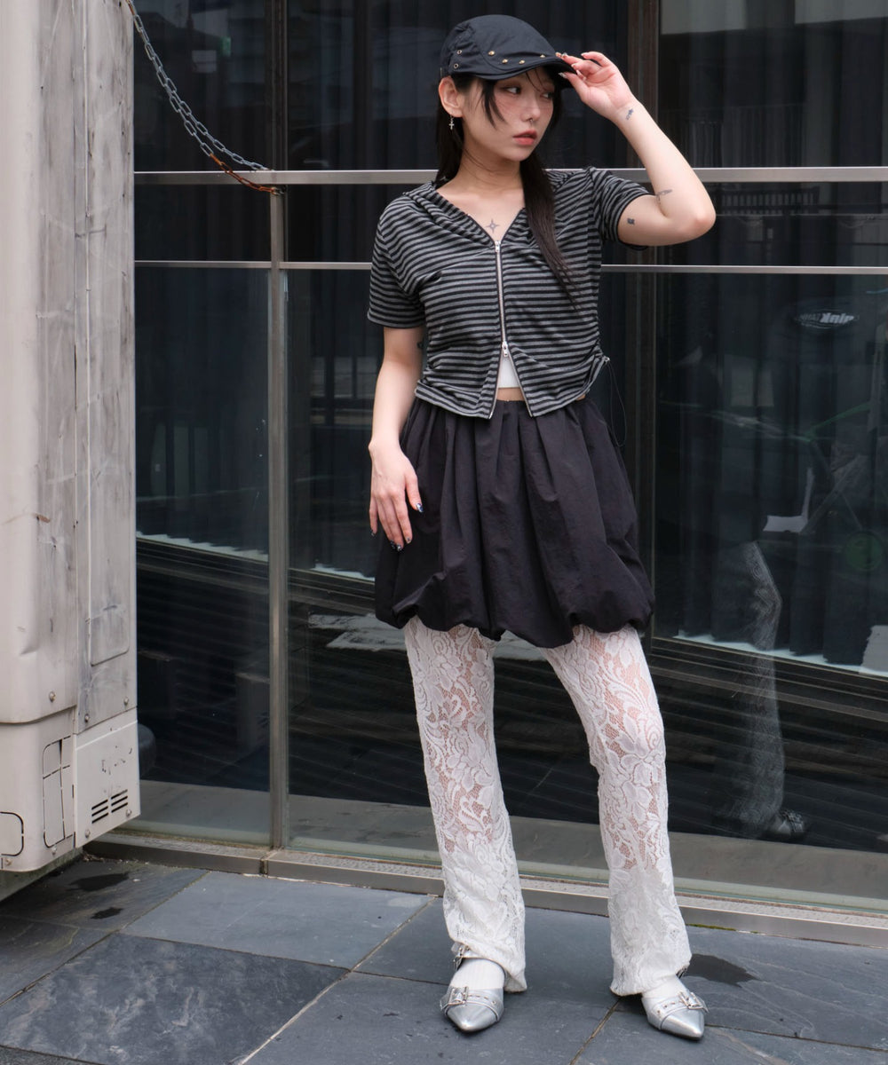 グレーボーダー モデル：159cm F着用