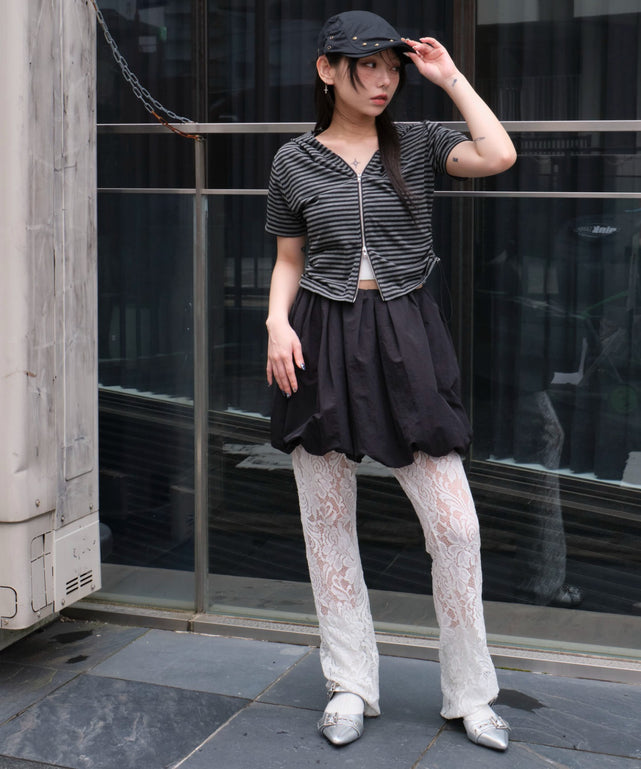 グレーボーダー モデル：159cm F着用