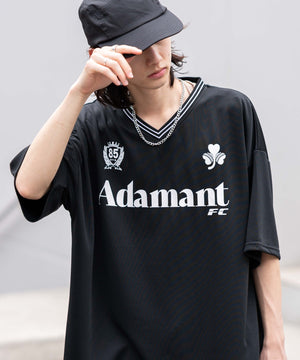 ブラック　モデル：175cm L着用