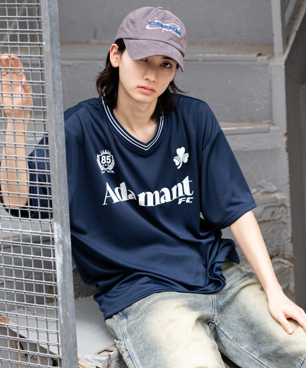 ネイビー　モデル：175cm L着用