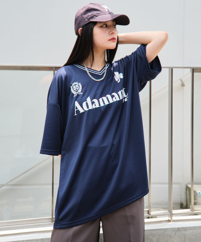 ネイビー モデル：160cm L着用