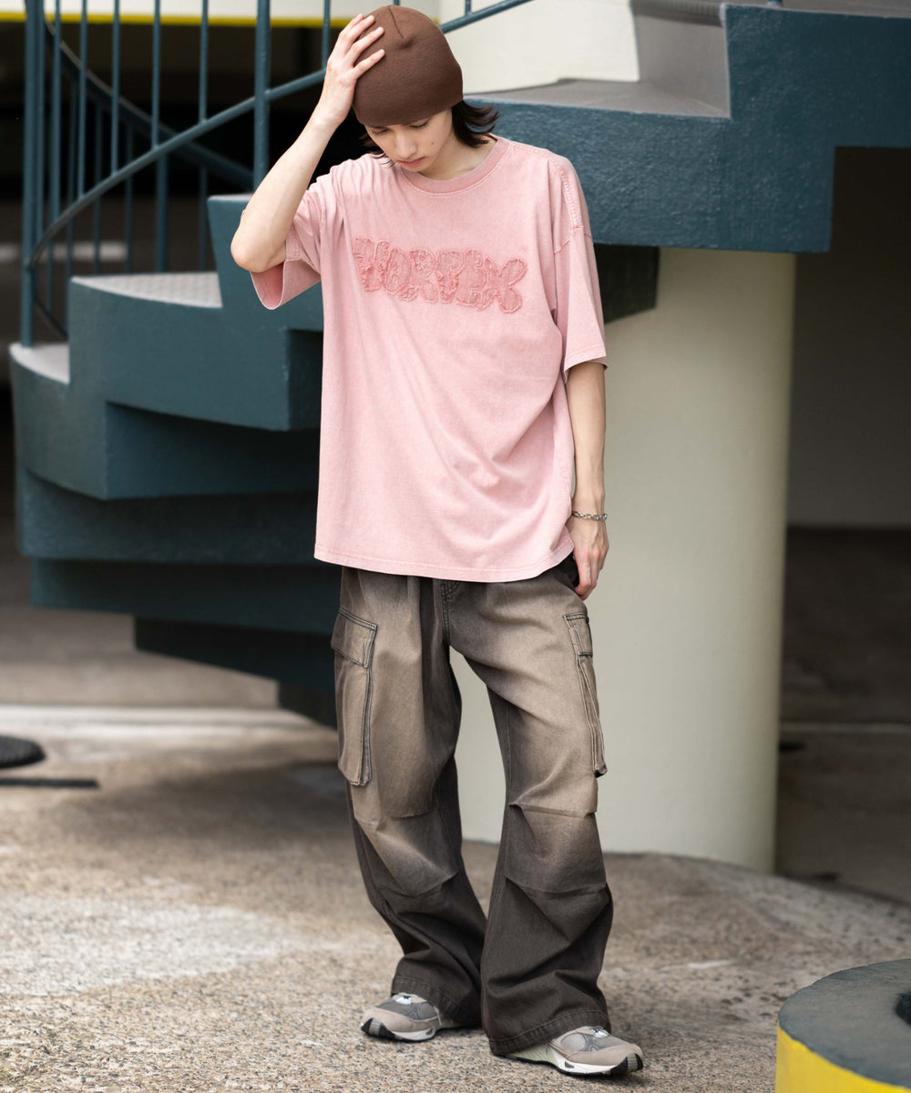 ピンク モデル：175cm L着用