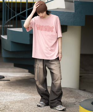 ピンク モデル：175cm L着用