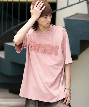 ピンク モデル：175cm L着用