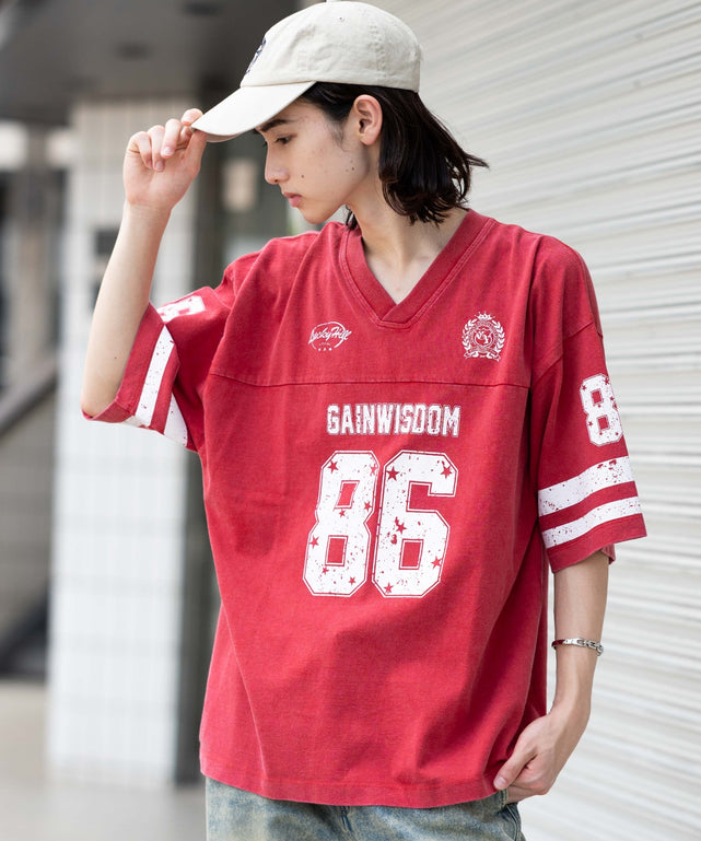 レッド モデル：175cm L着用