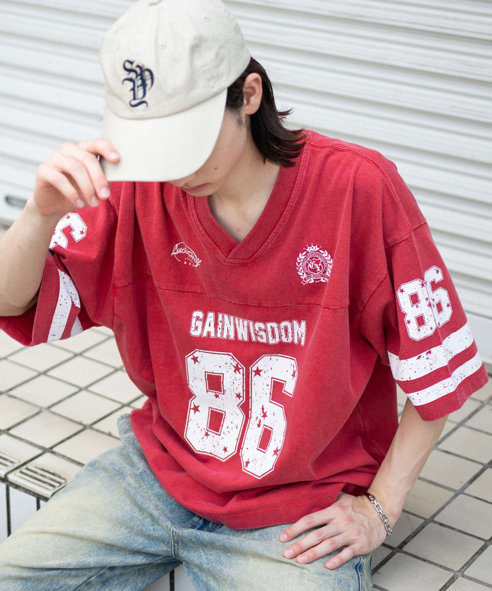 レッド モデル：175cm L着用