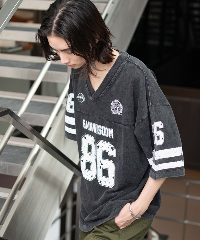 ブラック モデル：175cm L着用