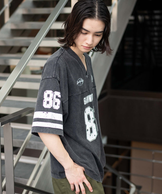 ブラック モデル：175cm L着用