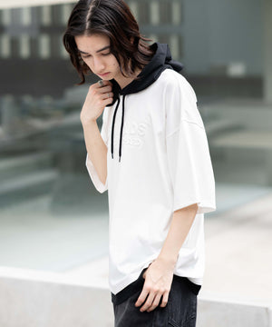 ホワイト　モデル:175cm L着用