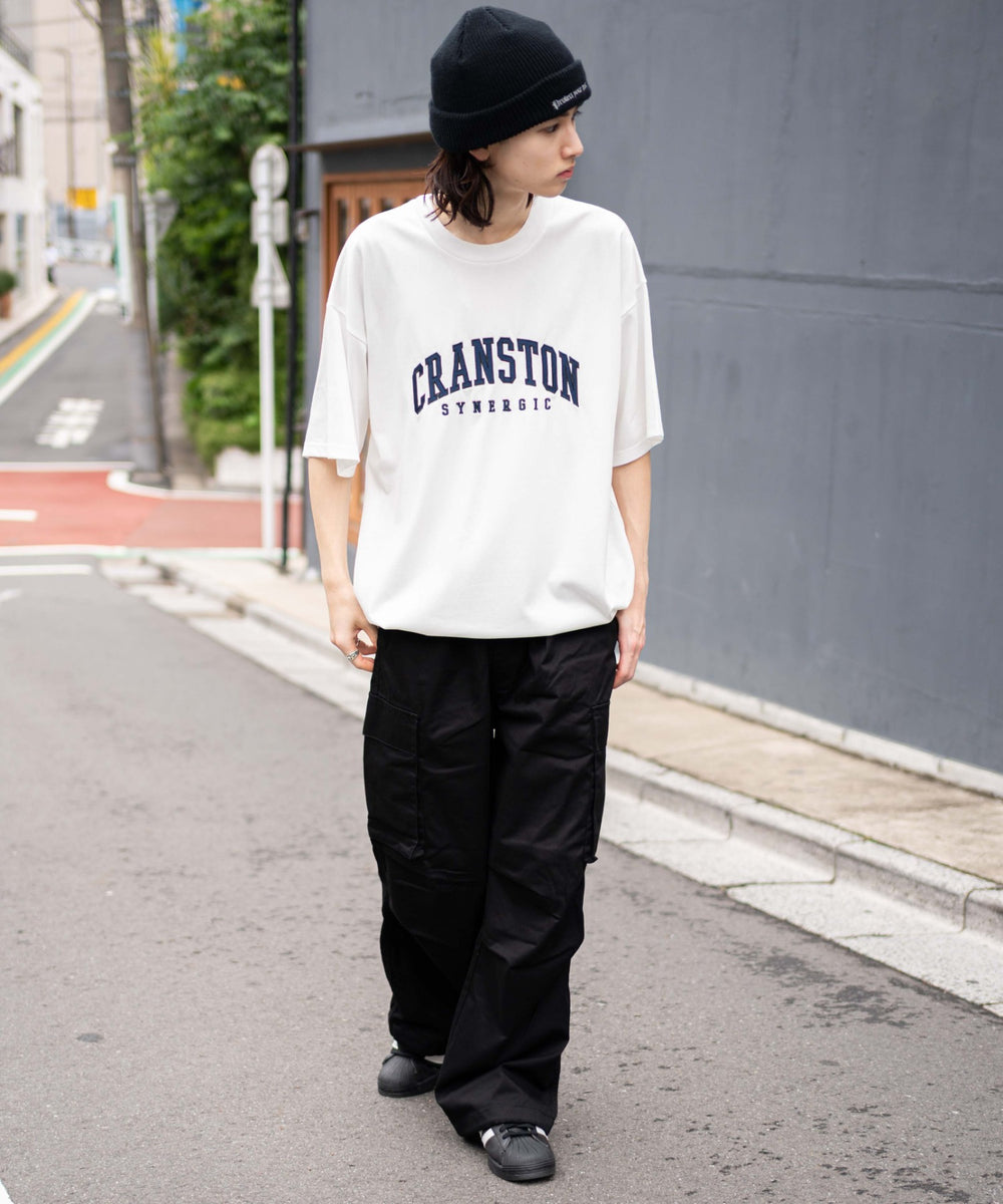 ホワイト モデル：175cm L着用