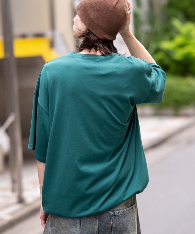 Dグリーン モデル：175cm L着用