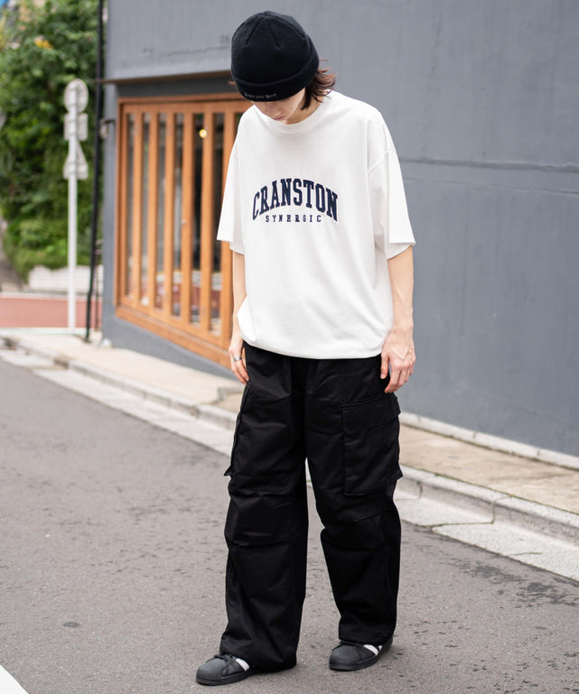 ホワイト モデル：175cm L着用