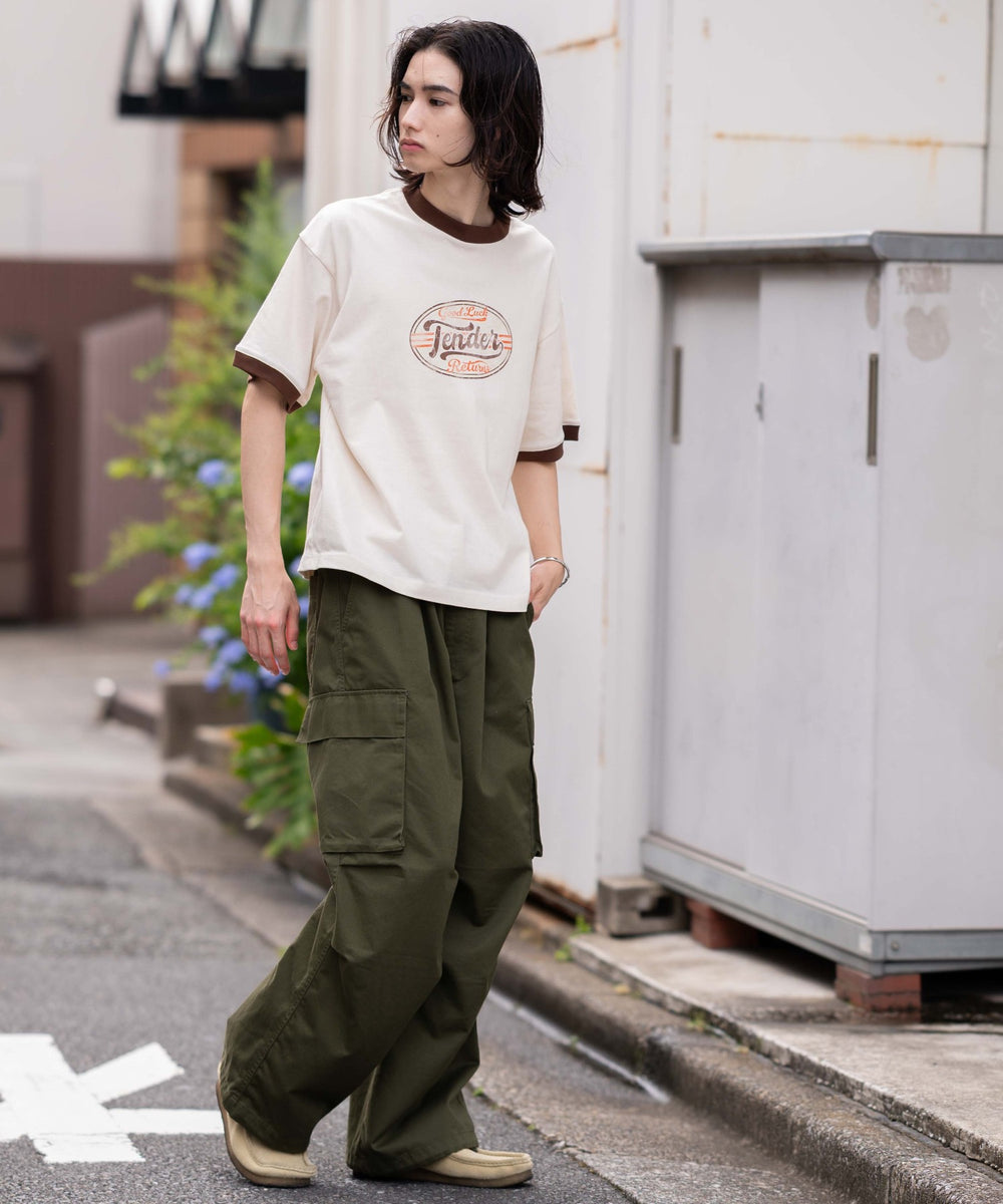 オフホワイト モデル：175cm L着用