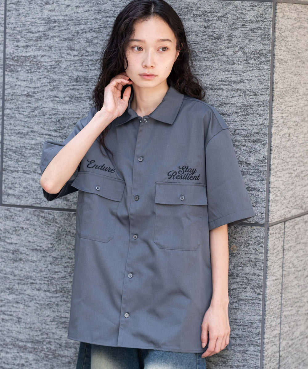 チャコール モデル：161cm M着用