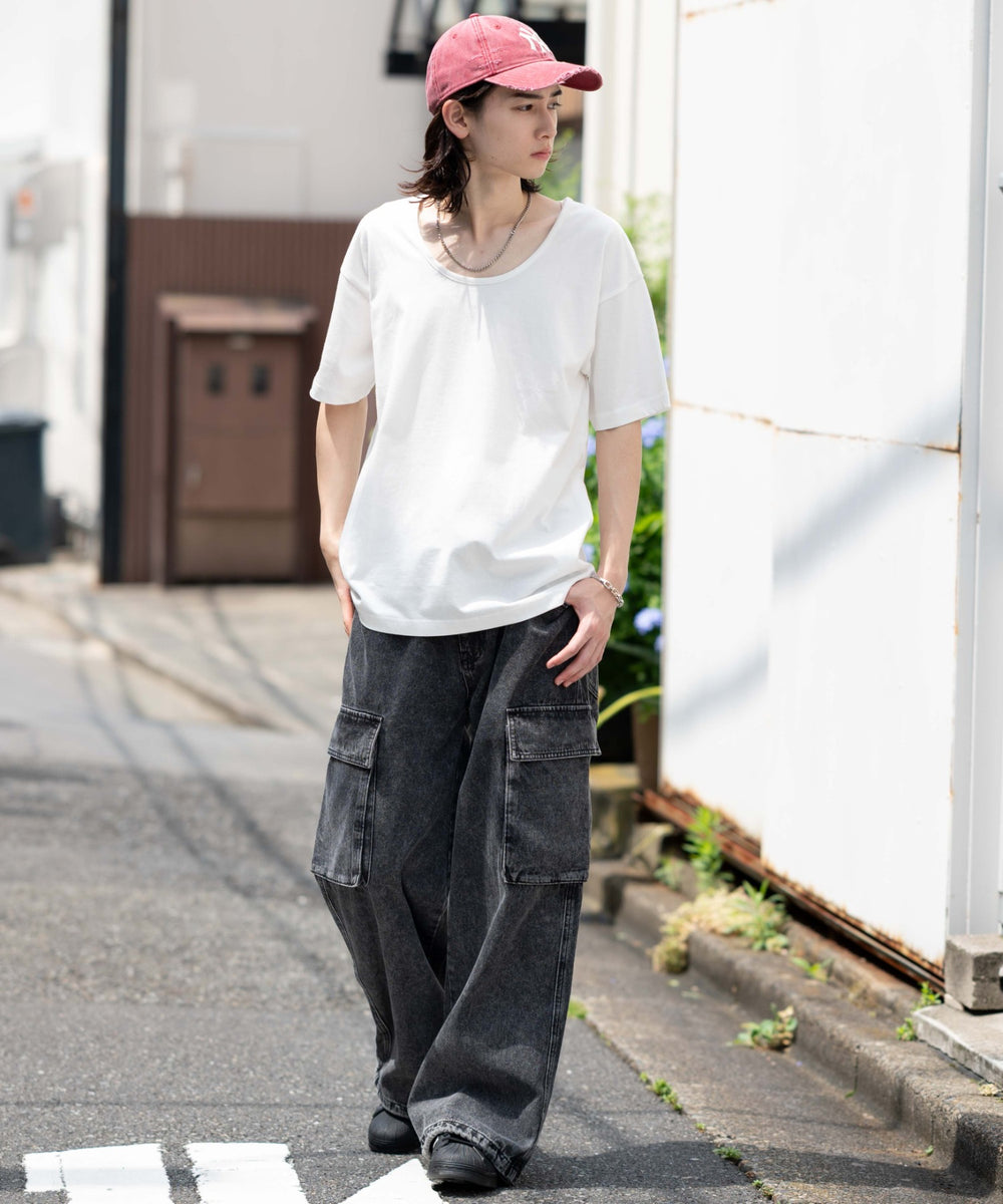 ホワイト モデル：175cm L着用