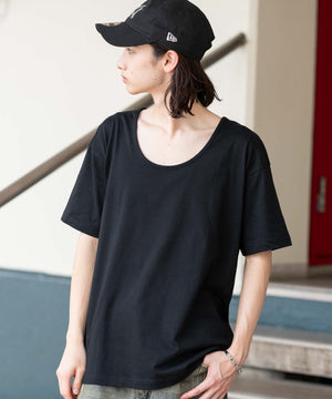 ブラック モデル：175cm L着用