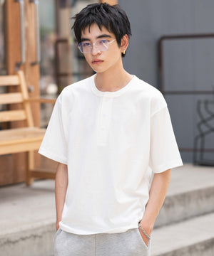 ホワイト　モデル：180㎝　L着用