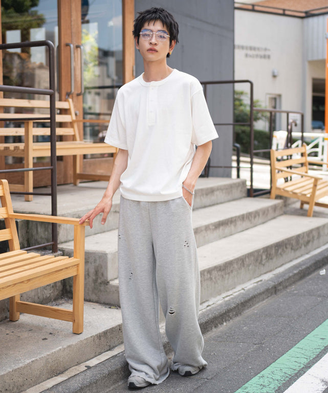 ホワイト　モデル：180㎝　L着用