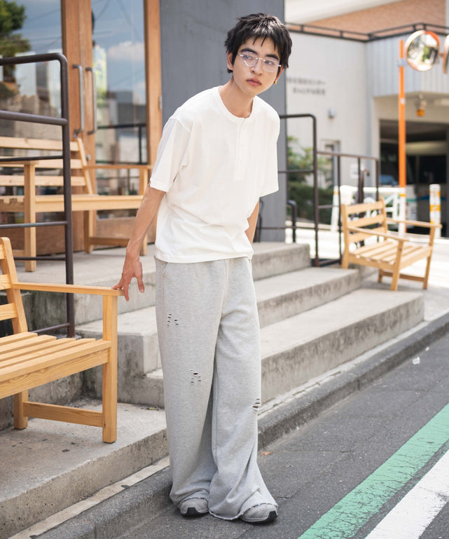 ホワイト　モデル：180㎝　L着用