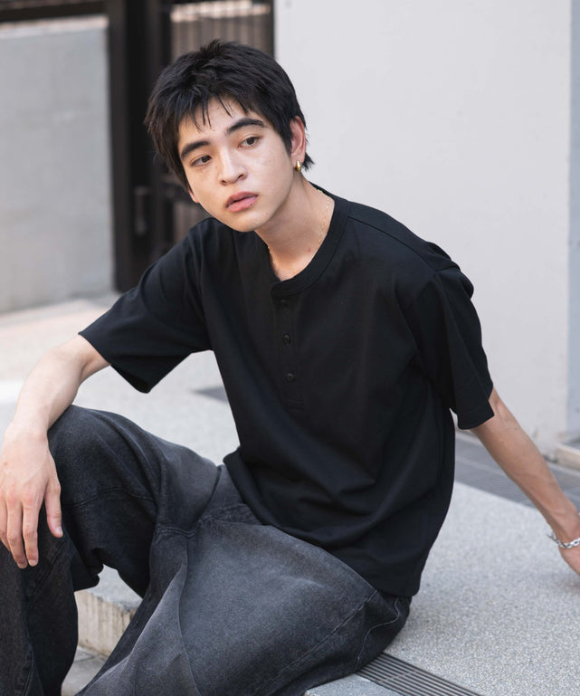 ブラック　モデル：180㎝　L着用