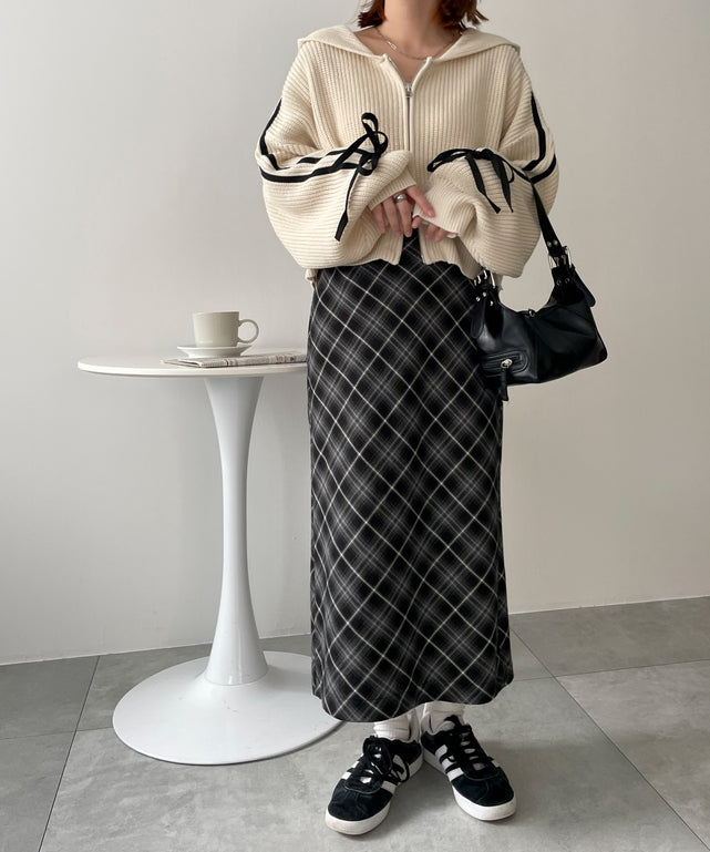 ホワイトアイボリー モデル：155cm F着用