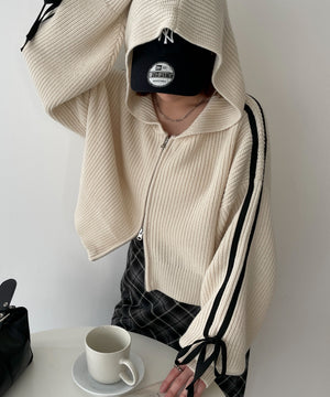 ホワイトアイボリー モデル：155cm F着用