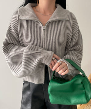 グレー モデル：155cm F着用