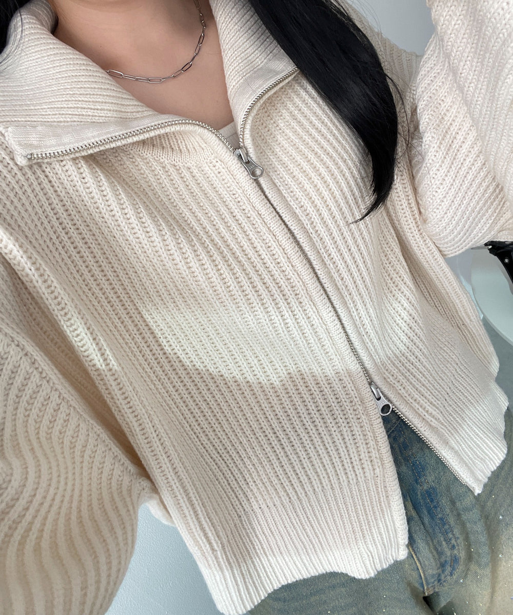 ホワイトアイボリー モデル：155cm F着用