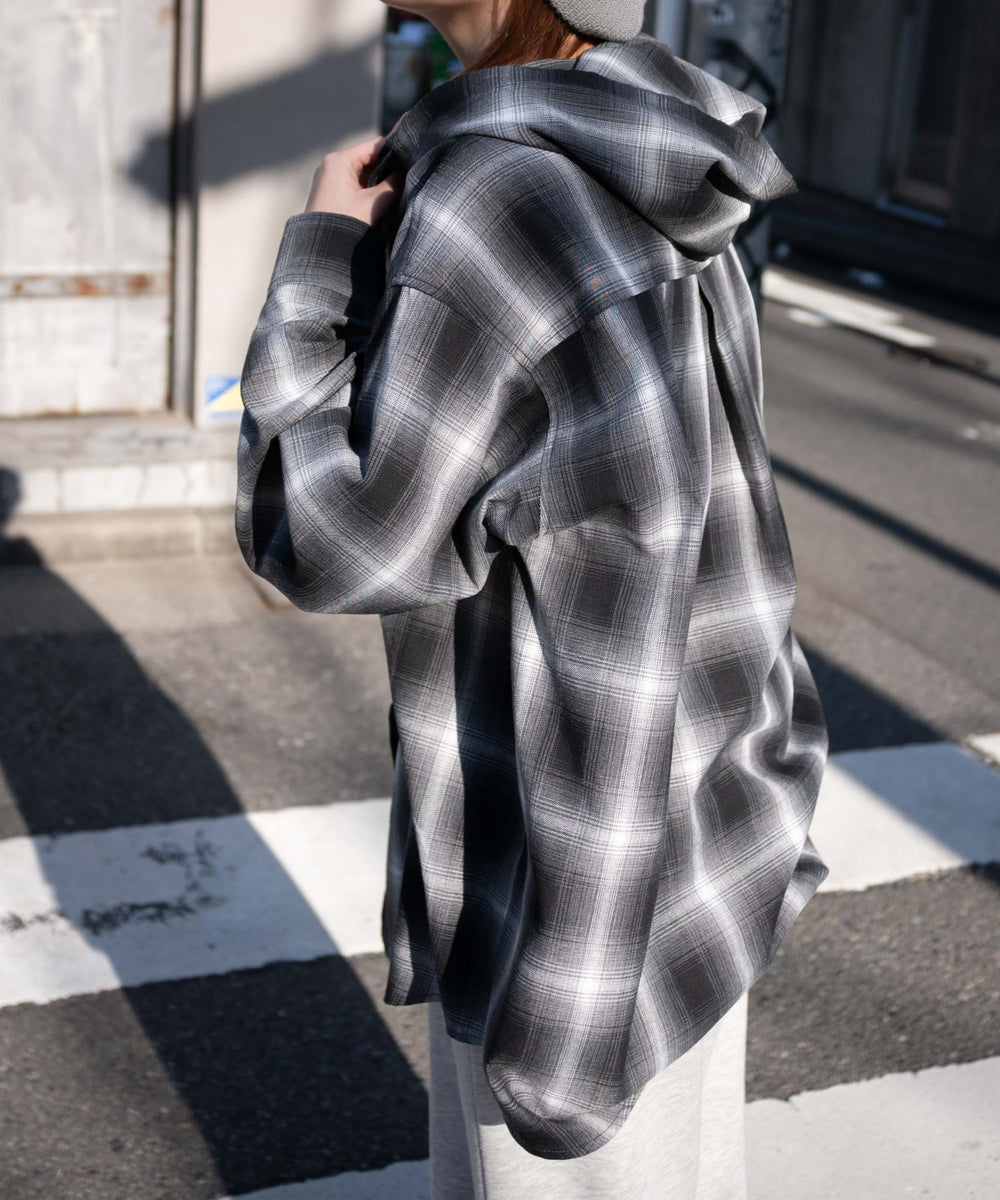 ブラック モデル：155cm F着用