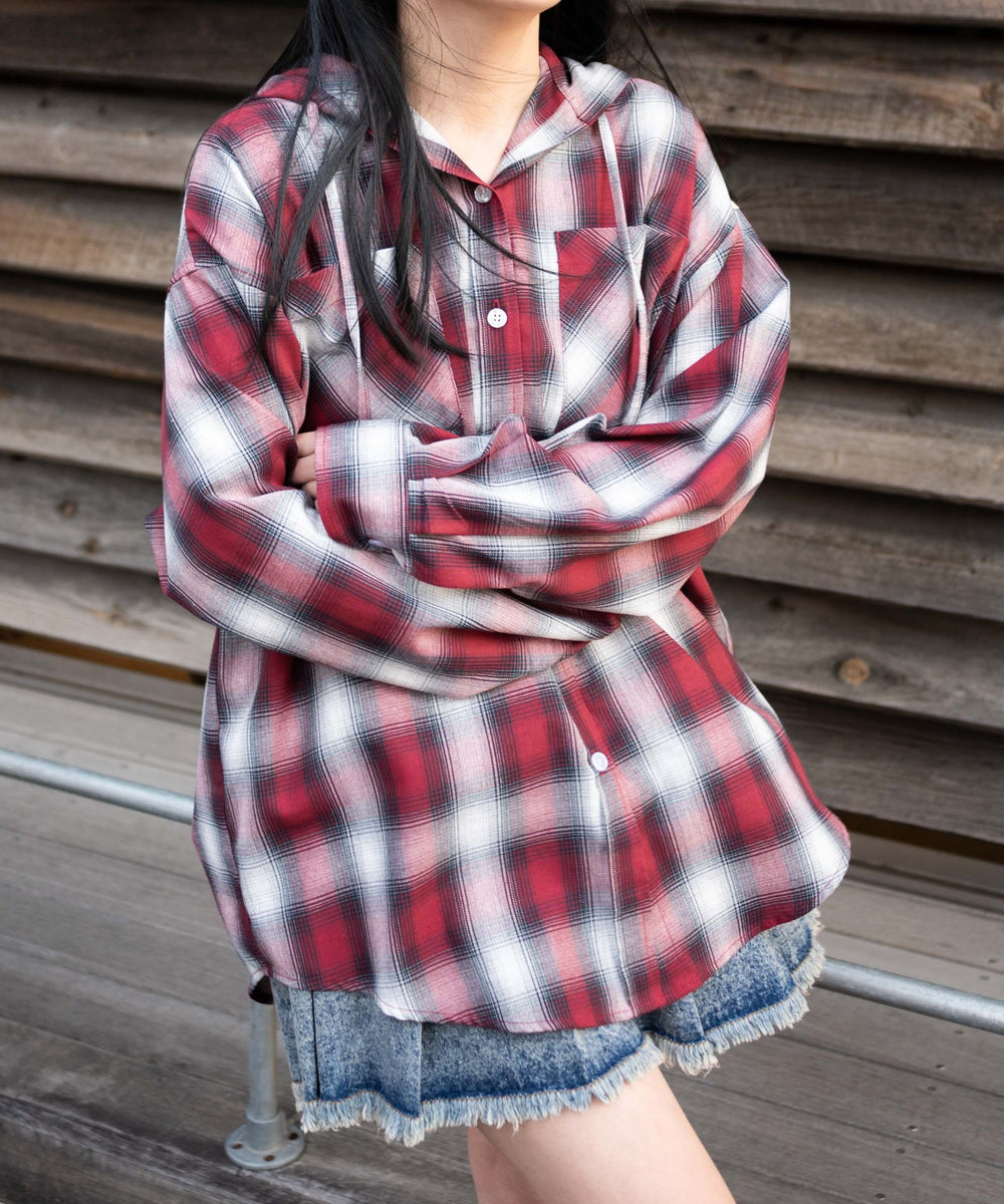 レッド モデル：155cm F着用