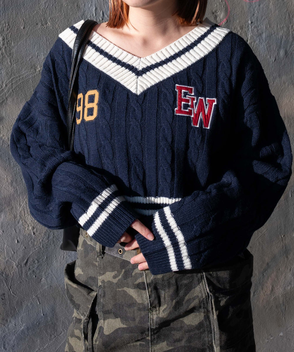 ネイビー　モデル:155cm F着用