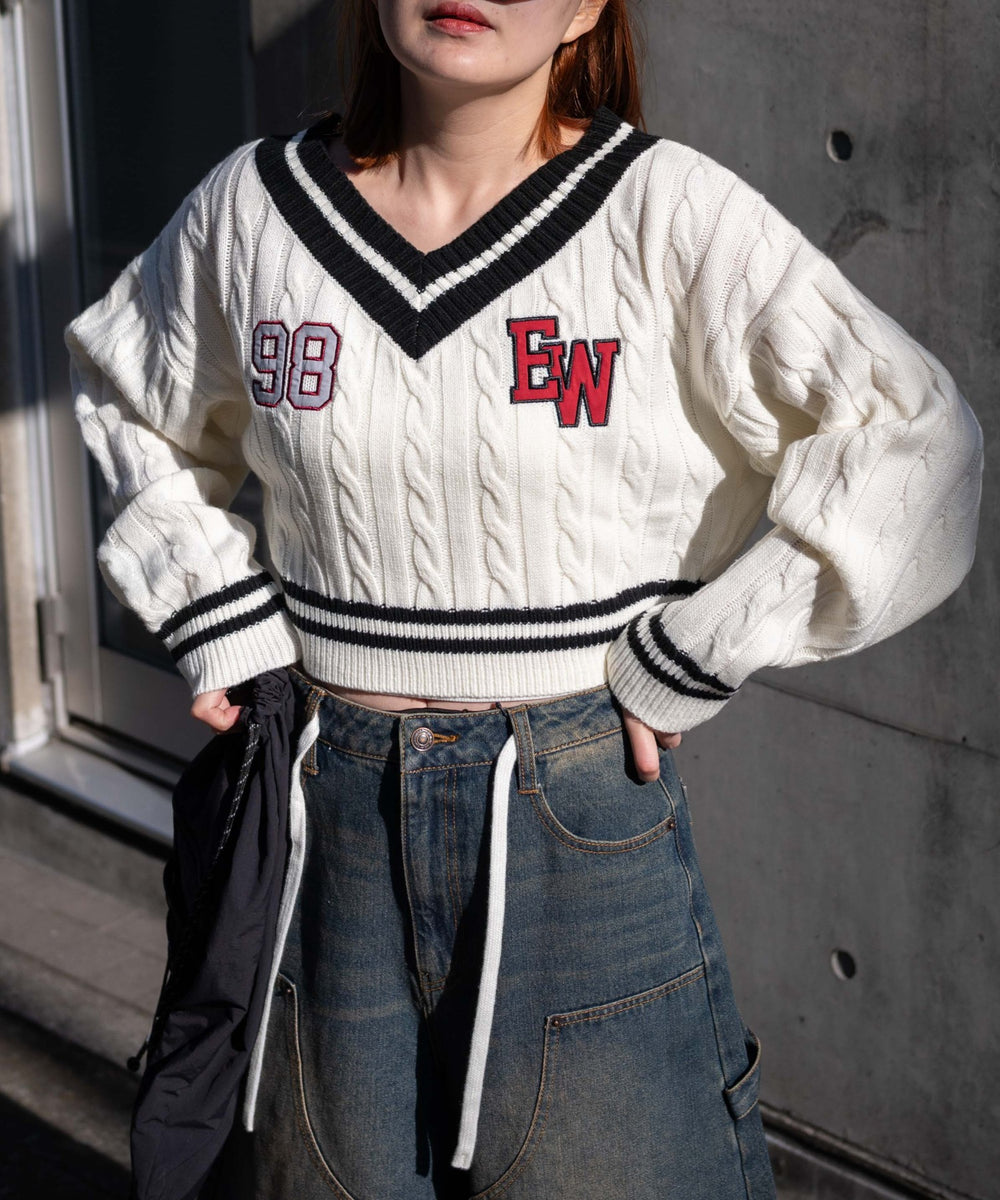 ホワイト 　モデル:155cm F着用