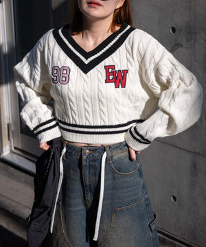 ホワイト 　モデル:155cm F着用