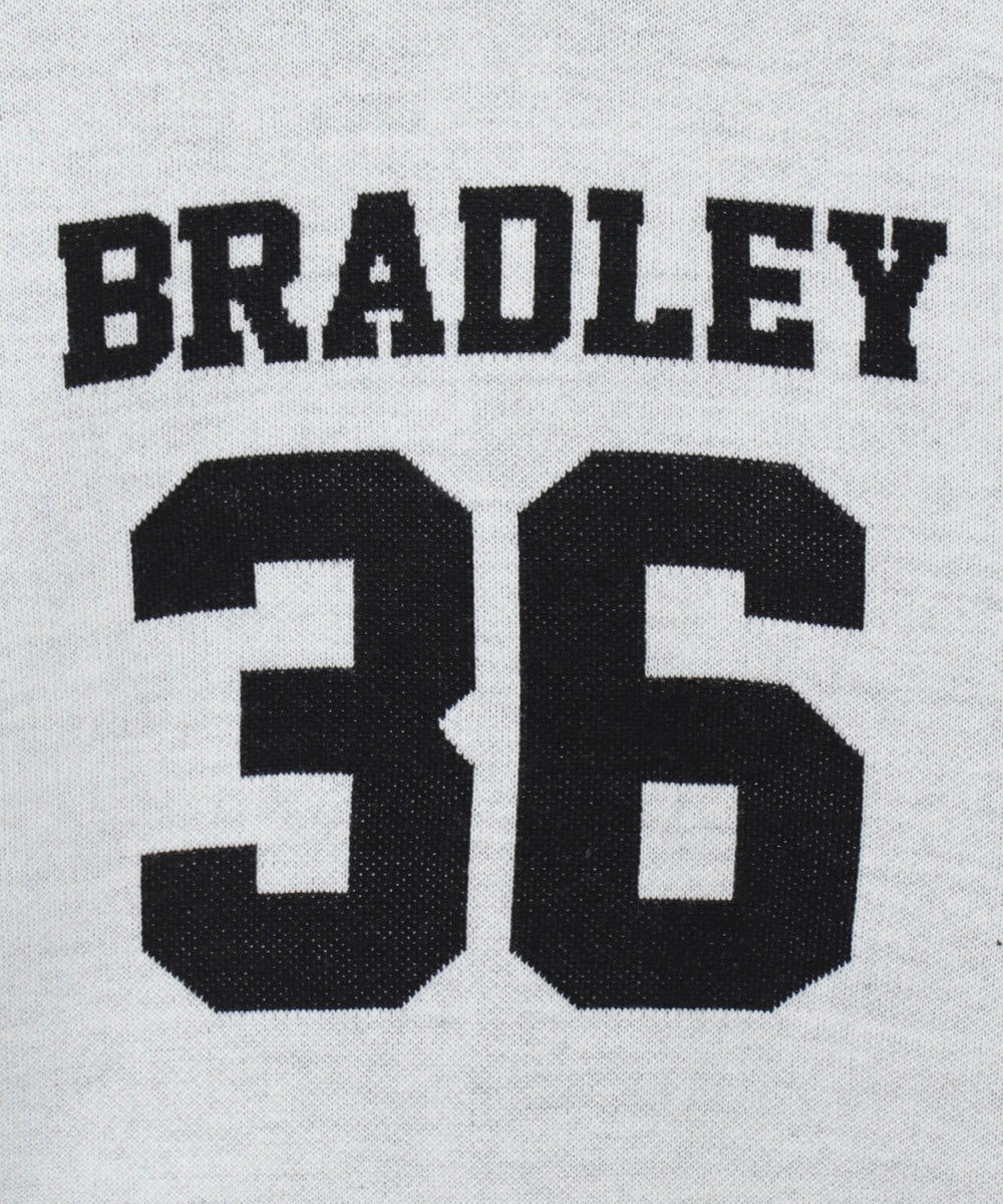 ナンバリングジャガードVネックニット