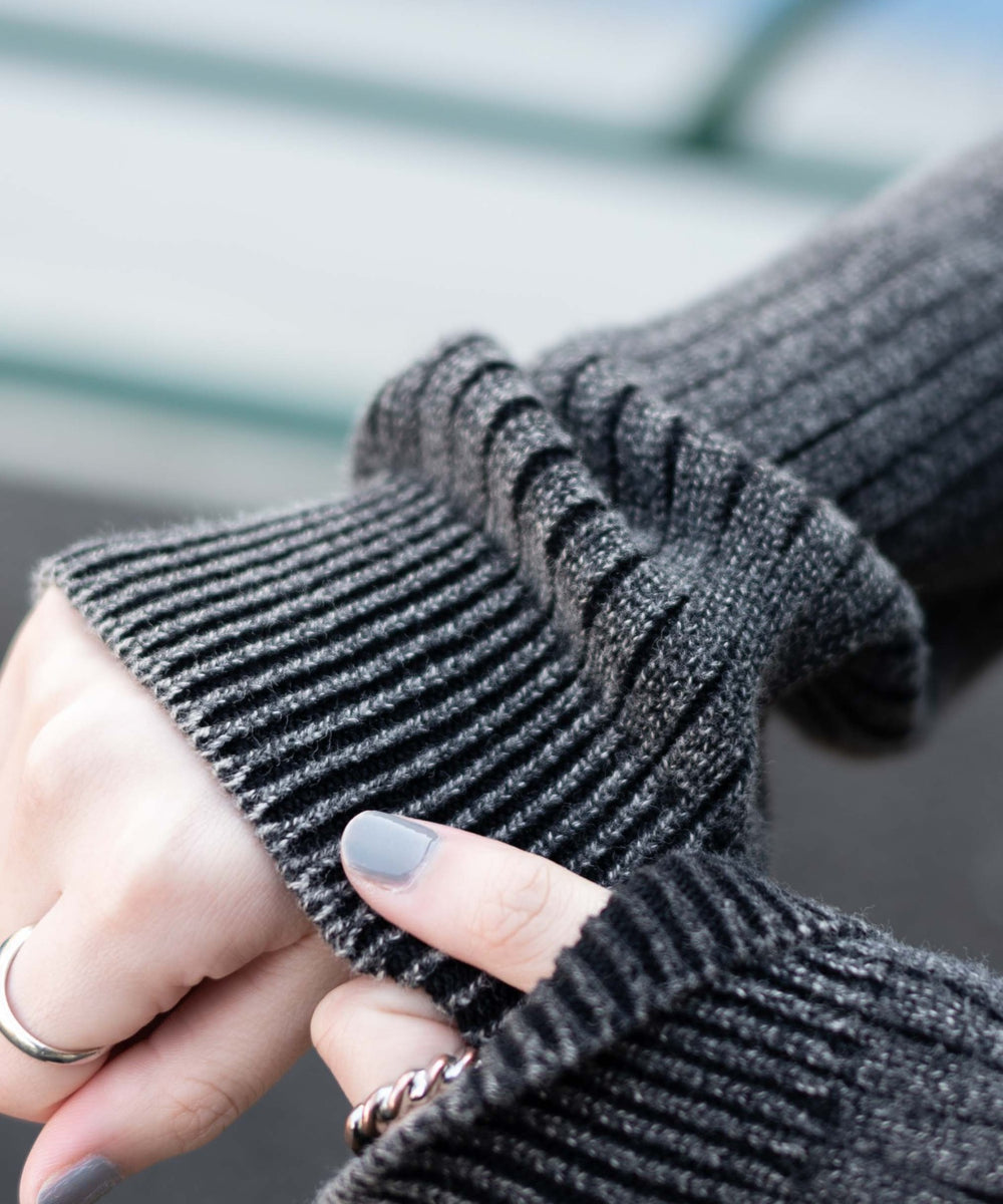 ストーンウォッシュニットパーカー