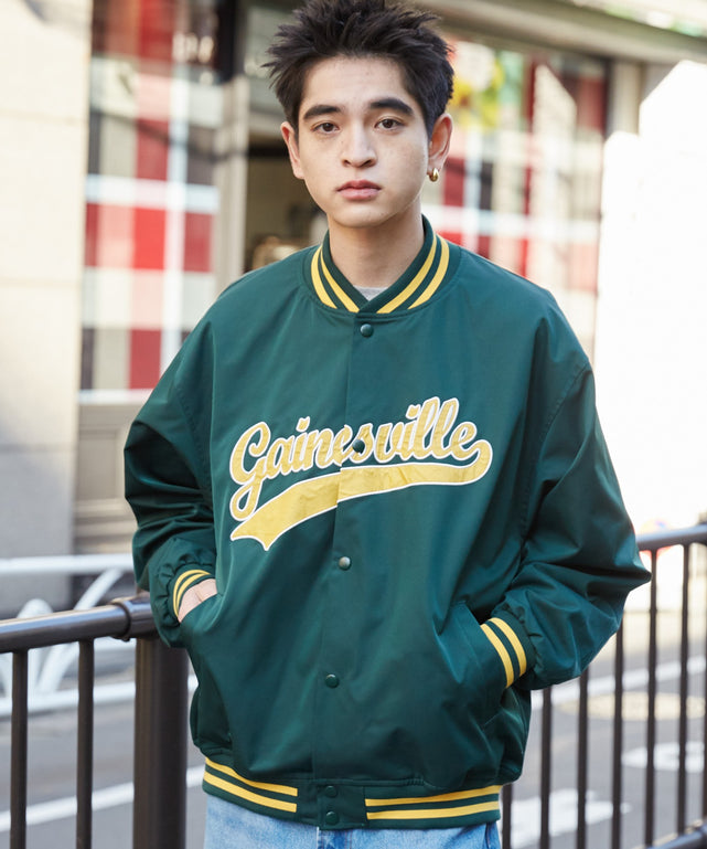 Dグリーン モデル：180cm L着用