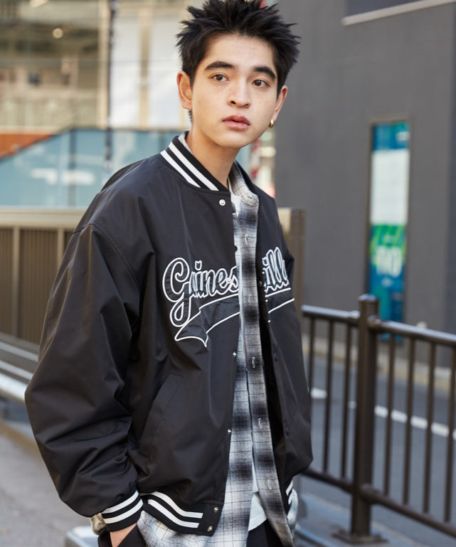 ブラック モデル：180cm L着用