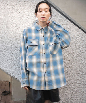 柄4 モデル：161cm S着用