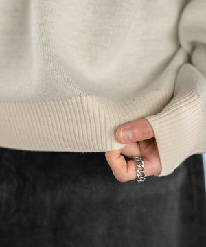 スプレーグラフィックニットプルオーバー